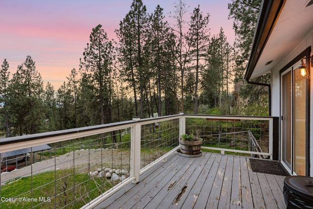 16696 W Hollister Hills DR, Hauser, ID 83854