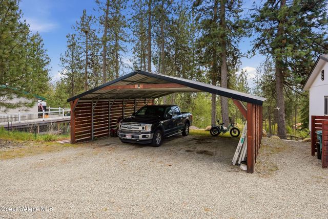 16696 W Hollister Hills DR, Hauser, ID 83854