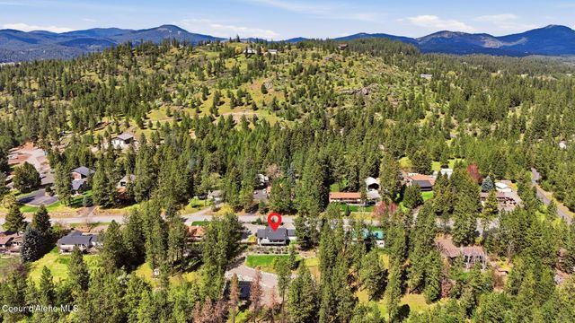 16696 W Hollister Hills DR, Hauser, ID 83854