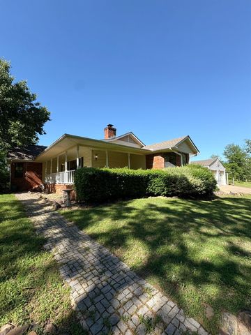 104 Sunshine Farms Road, Bigelow, AR 72016