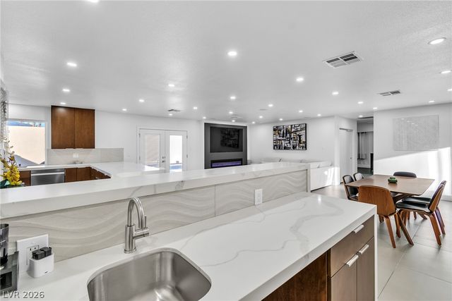 4170 Sheppard Drive, Las Vegas, NV 89121
