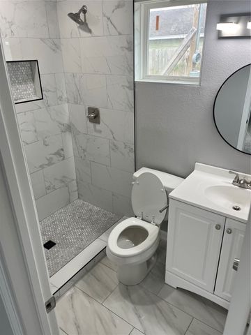 3228 Elsie Faye Heggins Street, Dallas, TX 75215