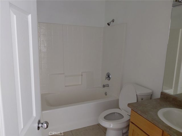 6352 Smoketree Avenue, 29 Palms, CA 92277