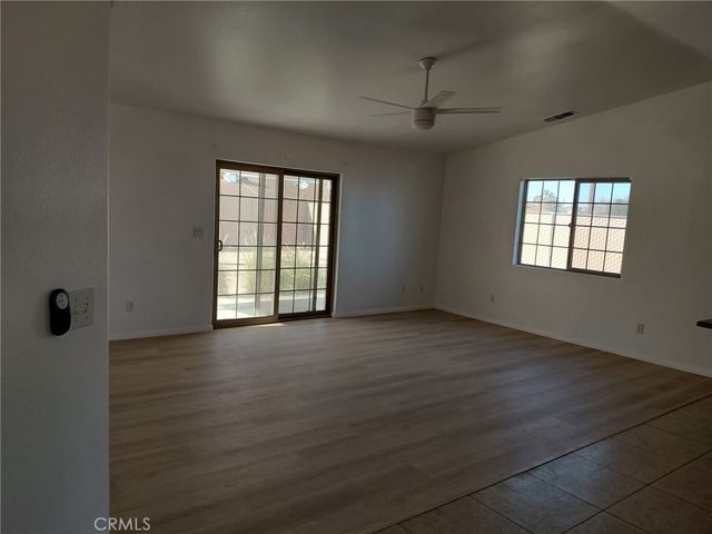 6352 Smoketree Avenue, 29 Palms, CA 92277