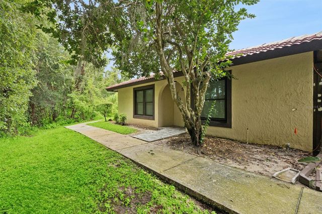 530 HUNTER CIRCLE, Kissimmee, FL 34758