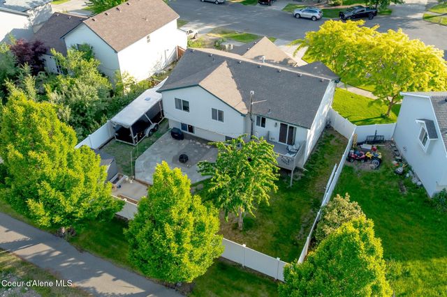 688 N SPARKLEWOOD CT, Post Falls, ID 83854