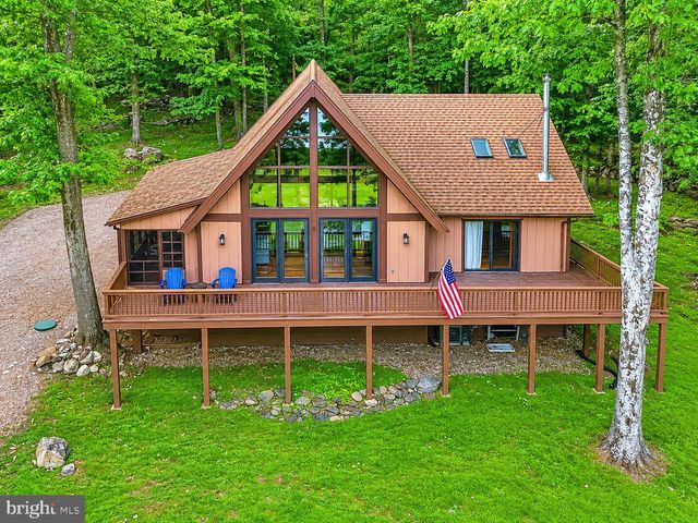 758 CLUB HOUSE RD, Front Royal, VA 22630