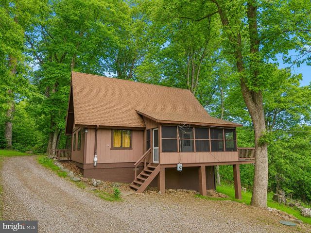 758 CLUB HOUSE RD, Front Royal, VA 22630