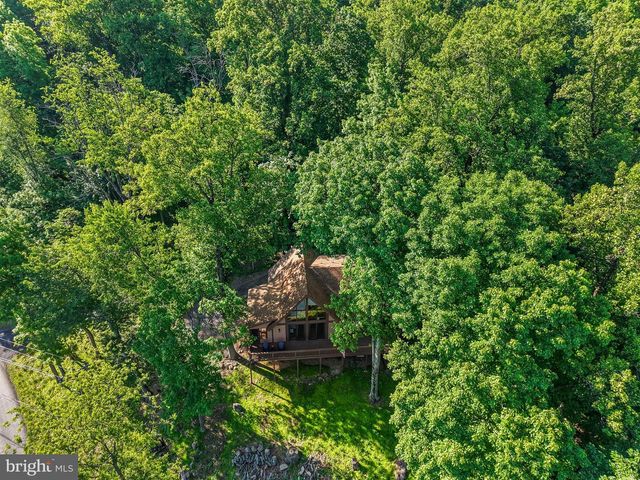 758 CLUB HOUSE RD, Front Royal, VA 22630