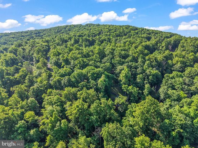 758 CLUB HOUSE RD, Front Royal, VA 22630
