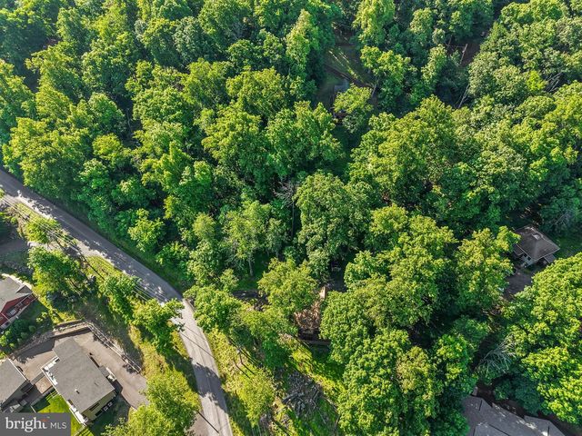 758 CLUB HOUSE RD, Front Royal, VA 22630