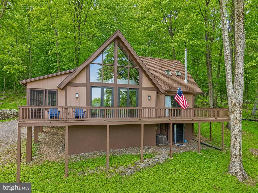 758 CLUB HOUSE RD, Front Royal, VA 22630