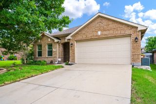 227 Creekwood Drive, Princeton, TX 75407
