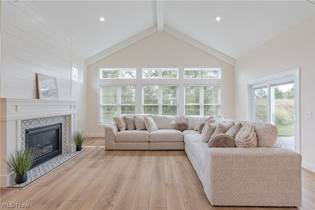 570 Magnolia Court, Mayfield Village, OH 44143