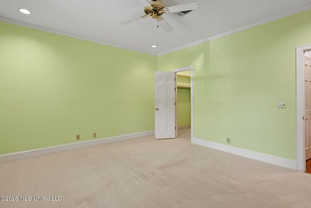 11 Highland Meadows Drive, Jackson, MS 39211