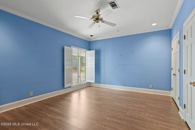 11 Highland Meadows Drive, Jackson, MS 39211