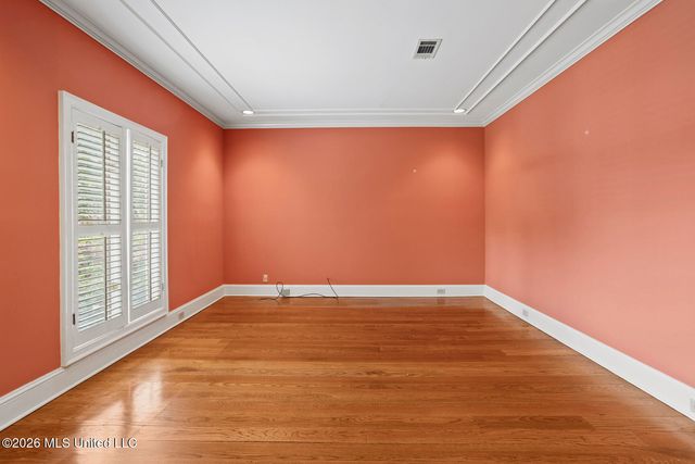 11 Highland Meadows Drive, Jackson, MS 39211