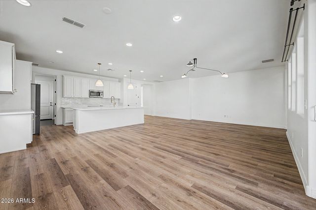 6954 W MAYA Way, Peoria, AZ 85383