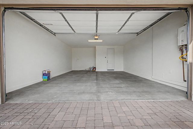 6954 W MAYA Way, Peoria, AZ 85383