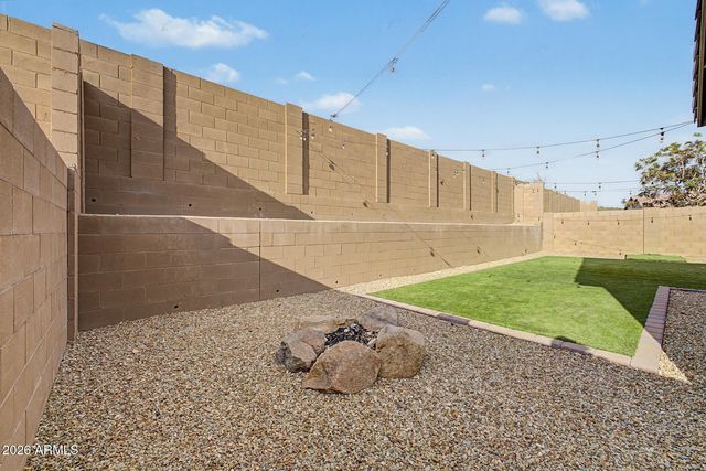 6954 W MAYA Way, Peoria, AZ 85383