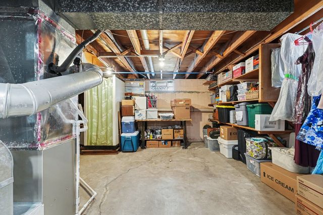 735 E 163rd Street, South Holland, IL 60473