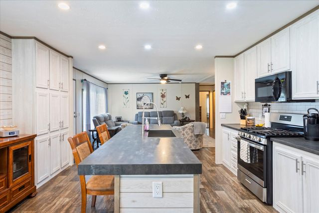 111 Hillside Court, Warrenville, SC 29851