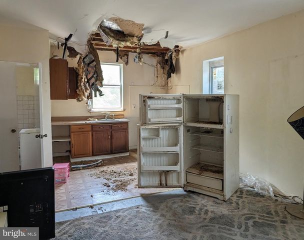 1164 KAIGHN AVE, Camden, NJ 08103