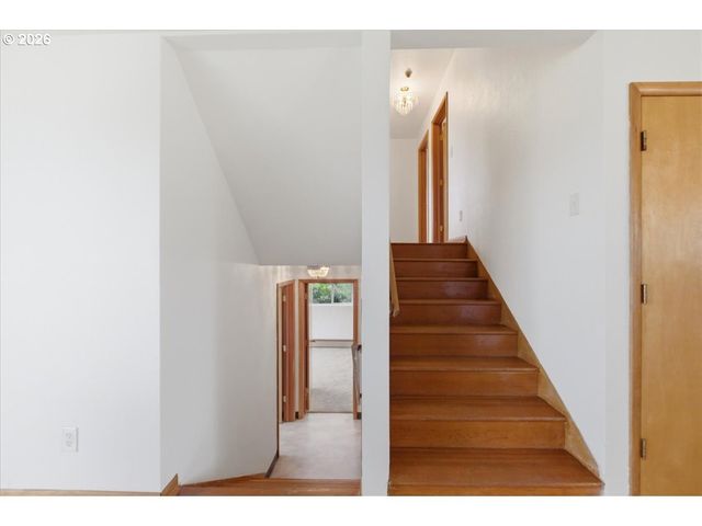 38072 SCRAVEL HILL Rd, Albany, OR 97322