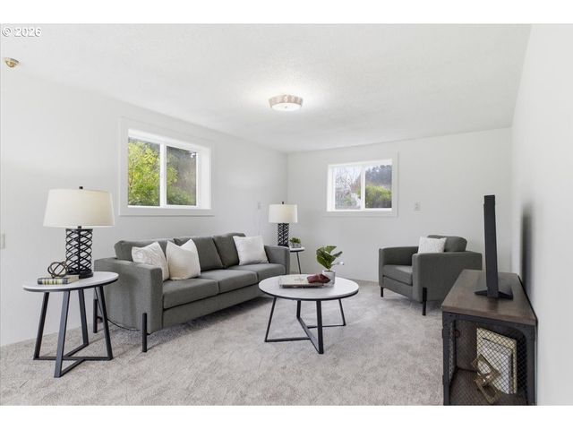 38072 SCRAVEL HILL Rd, Albany, OR 97322