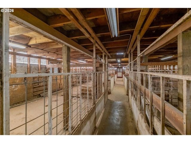 38072 SCRAVEL HILL Rd, Albany, OR 97322