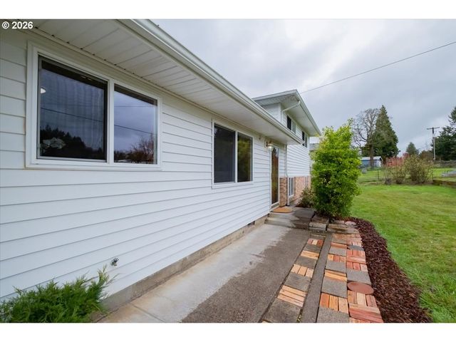 38072 SCRAVEL HILL Rd, Albany, OR 97322