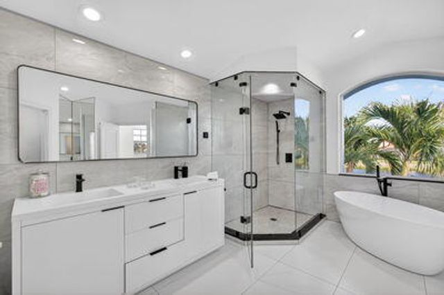 639 Masters Way, Palm Beach Gardens, FL 33418