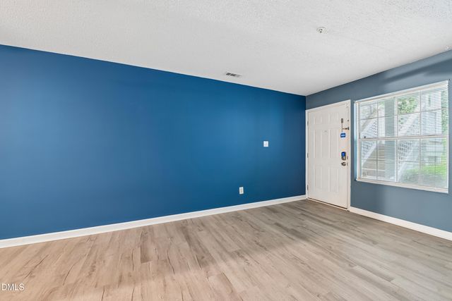 4900 Avenida Del Sol Drive 102, Raleigh, NC 27616