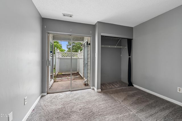 4900 Avenida Del Sol Drive 102, Raleigh, NC 27616