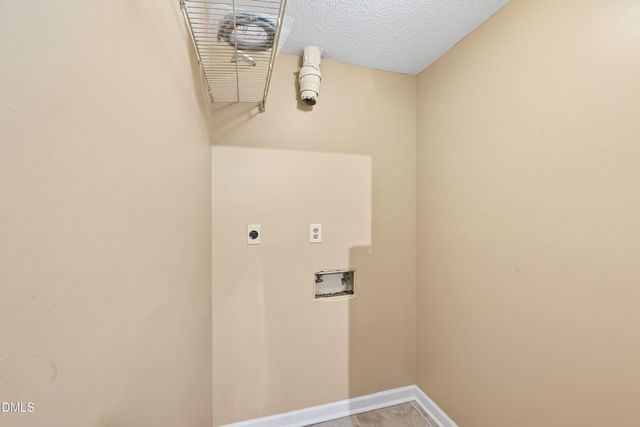 4900 Avenida Del Sol Drive 102, Raleigh, NC 27616
