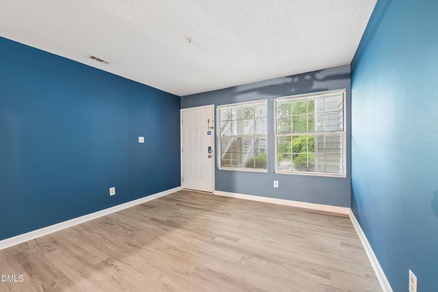 4900 Avenida Del Sol Drive 102, Raleigh, NC 27616