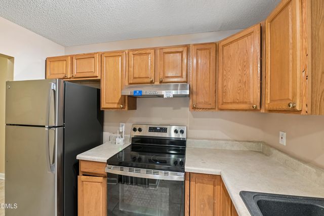 4900 Avenida Del Sol Drive 102, Raleigh, NC 27616