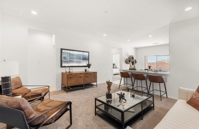 270 Spectrum Avenue SW, Rio Rancho, NM 87124