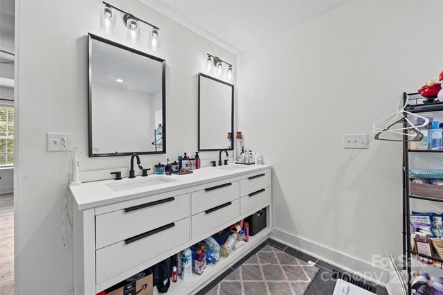 1009 Rainbow Circle, Catawba, SC 29704