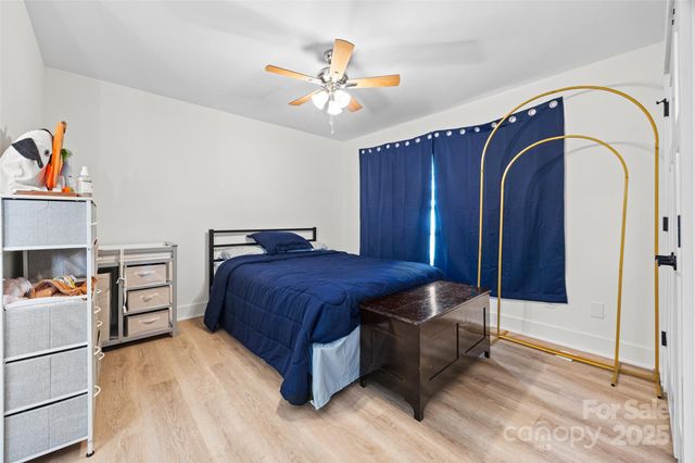 1009 Rainbow Circle, Catawba, SC 29704
