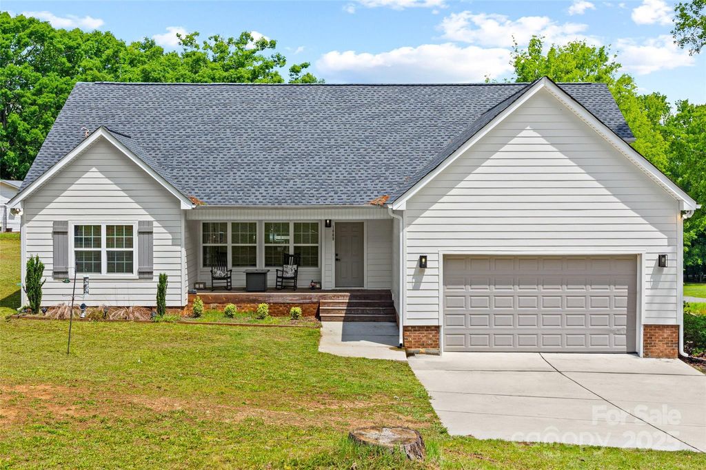 1009 Rainbow Circle, Catawba, SC 29704