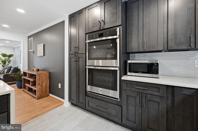 12101 GATEWATER DR, Potomac, MD 20854