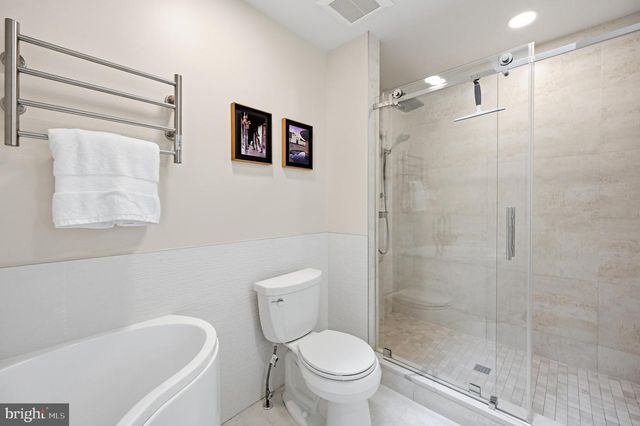 12101 GATEWATER DR, Potomac, MD 20854