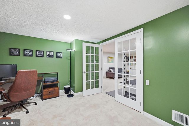 12101 GATEWATER DR, Potomac, MD 20854