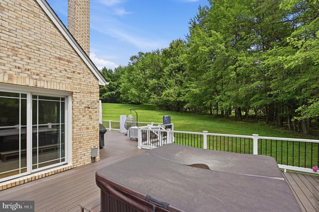 12101 GATEWATER DR, Potomac, MD 20854
