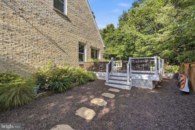 12101 GATEWATER DR, Potomac, MD 20854