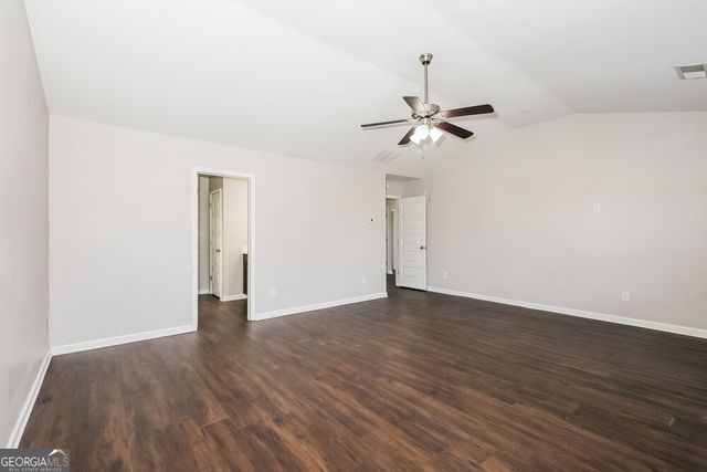 560 Sedona Loop, Hampton, GA 30228