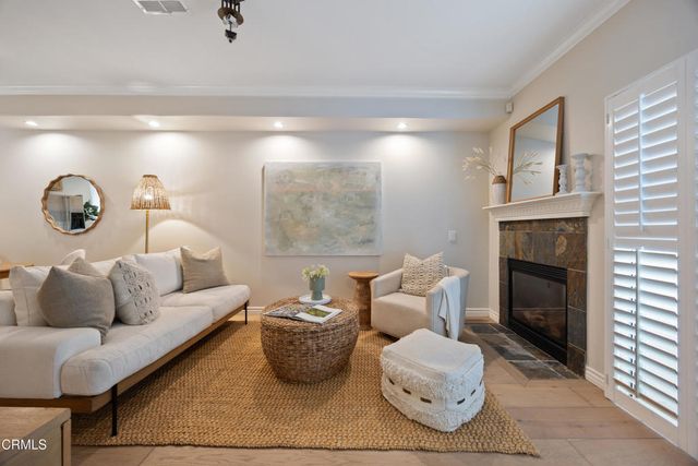 690 S Marengo Avenue 5, Pasadena, CA 91106