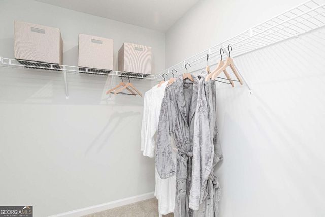 868 Leraes Way, Loganville, GA 30052