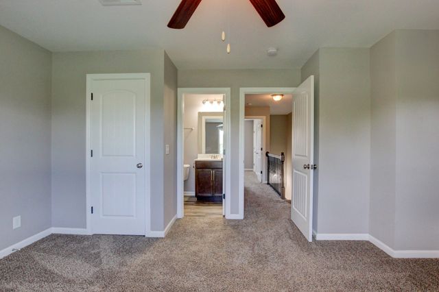 985 Big Sky Drive Unit D, Clarksville, TN 37040